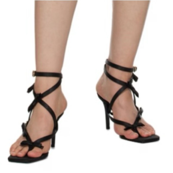 Versace strapped sandals - Picture 4 of 4